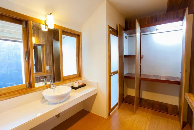 بنغل بإطلالة على البحر، Bundhaya Villas Koh Lipe 4/6