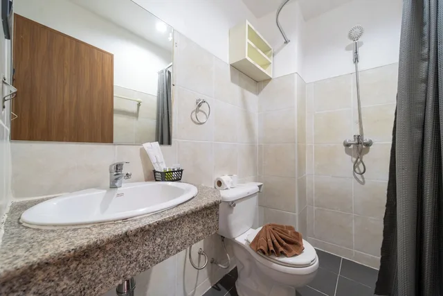 شقة بسريرين منفصلين وسريرين كينج بـ4 غرف نوم بمطبخ، Patong Central Residence & Apartment 10/10