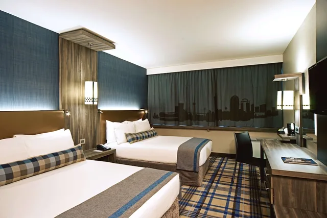 Standard, King Bed, Garden Court Milpark 4/7