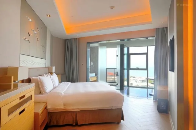 غرفة قياسية بسرير كوين للمدخنين، Holiday Inn Haikou West Coast 3/5