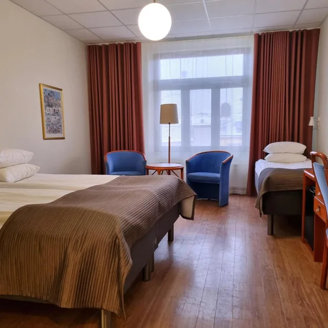 غرفة ثلاثية بسرير فردي، Hotel Lorensberg 2/5