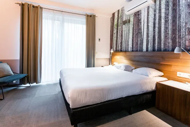 Deluxe, Double Bed, Sauna, Utopia Hotel 1/2