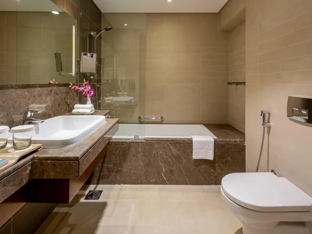 غرفة بريميير بسرير مزدوج أو سريرين منفصلين، Flora Al Barsha Hotel At The Mall 4/6