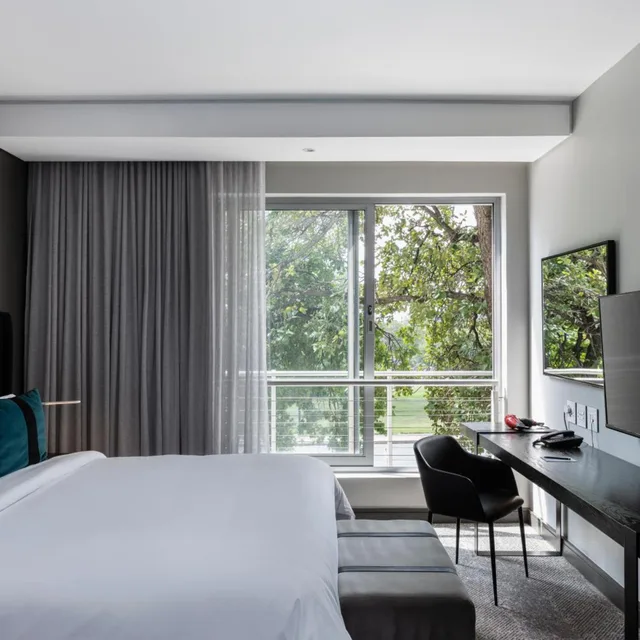 2 Bedrooms, Apartment, The Capital Empire 6/10