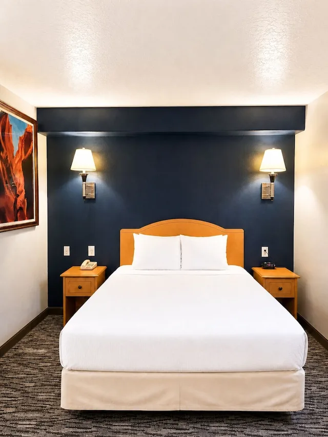 استوديو مفردة بسرير كوين، Hotel Vernal 2/10