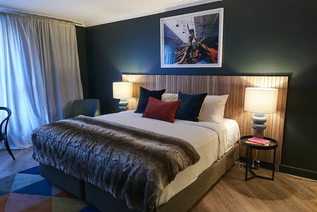 Blue, Suite, Twin Beds, King Bed، The Blue Hotel Bondi 1/2