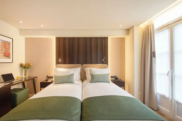 غرفة بسريرين منفصلين بإطلالة على المدينة، Hotel Moon & Sun Lisboa 9/10