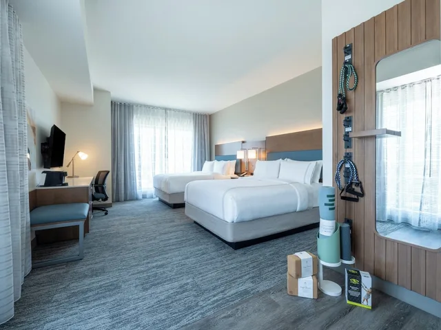 غرفة بسريرين كوين لذوي الإعاقة، Even Hotel Miami - Doral Area by IHG 2/5