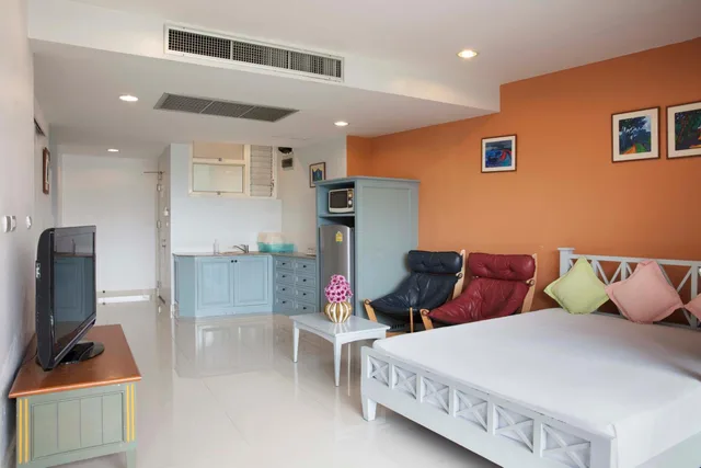 دوبلكس بسريرين منفصلين وسرير كينج بإطلالة على البحر مع أريكة، Chom View Hotel Hua Hin 3/7