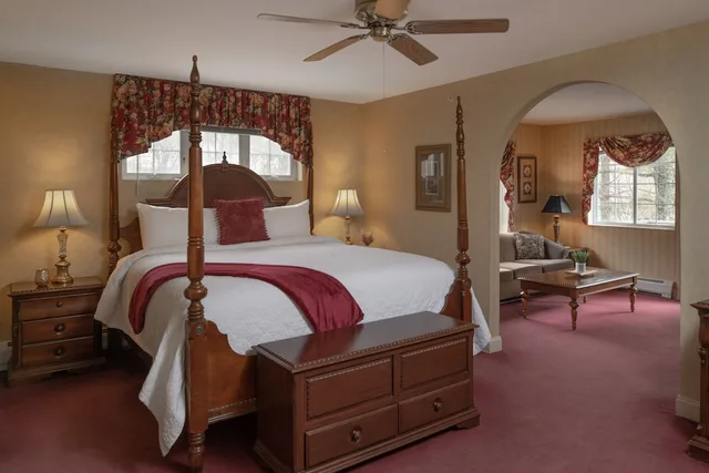جناح بسرير كينج، Christmas Farm Inn and Spa 2/3