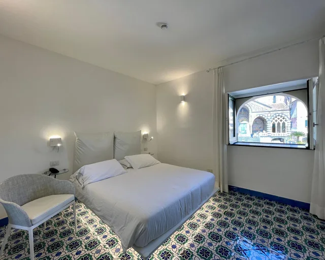 Room, Double Bed, Cathedral View، Terrazza Duomo 2/4
