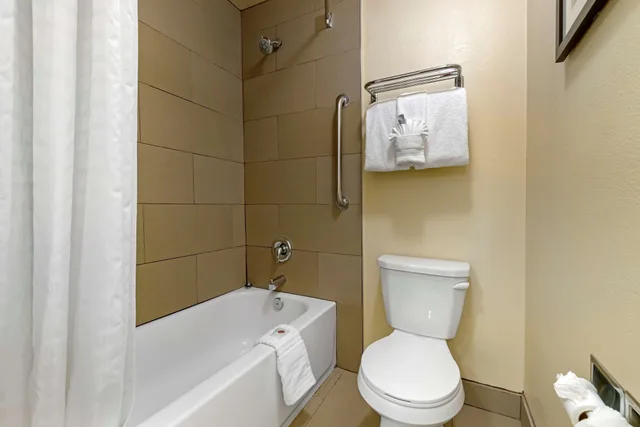 غرفة قياسية بسرير مزدوج، Comfort Inn Gaslamp Convention Center 10/10