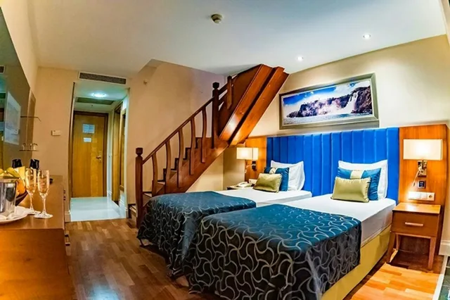 دوبلكس، Liberty Hotels Lara 2/4