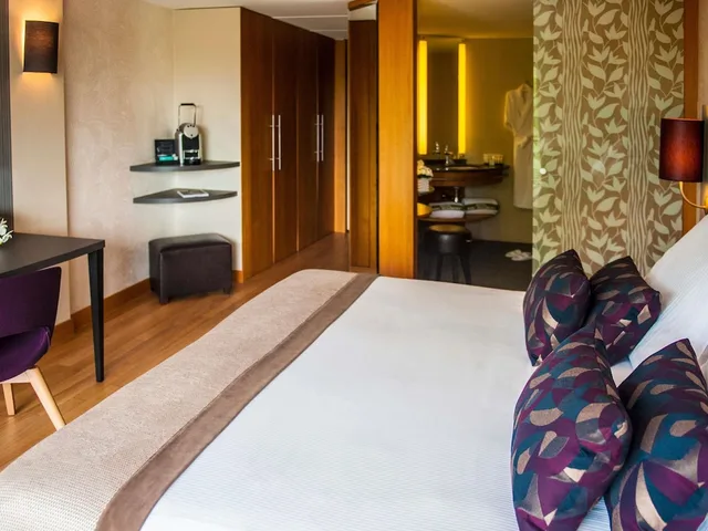 غرفة عائلية بسريرين مزدوجين، Parc Beaumont Hotel & Spa Pau - MGallery Collection 3/3