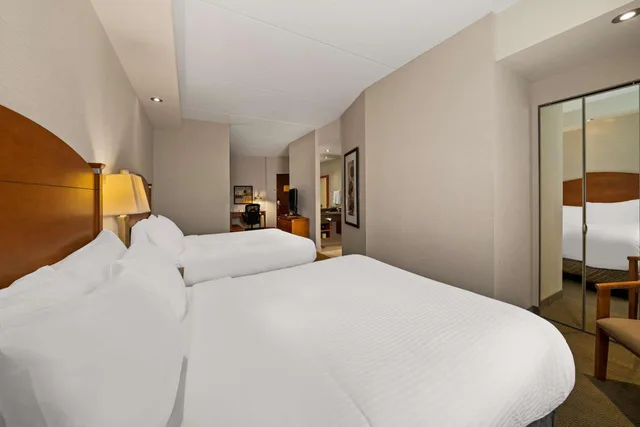 جناح رباعي بسرير كينج، Best Western Plus Orangeville Inn and Suites 3/7