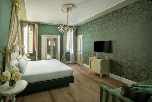 غرفة بريميوم سوبيريور بسرير مزدوج، Maison Venezia Una Esperienze 4/5