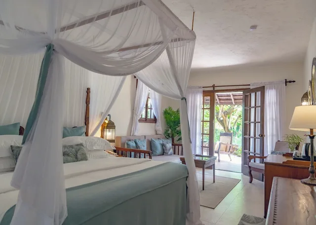 غرفة ديلوكس بسرير مزدوج أو سريرين منفصلين، Breezes Beach Club & Spa 2/2