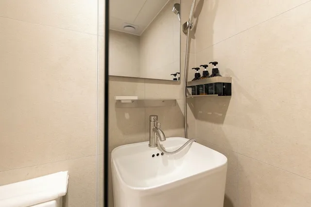 Namsan, Standard, Double Bed, with View, Myeongdong Guesthouse Como 4/4