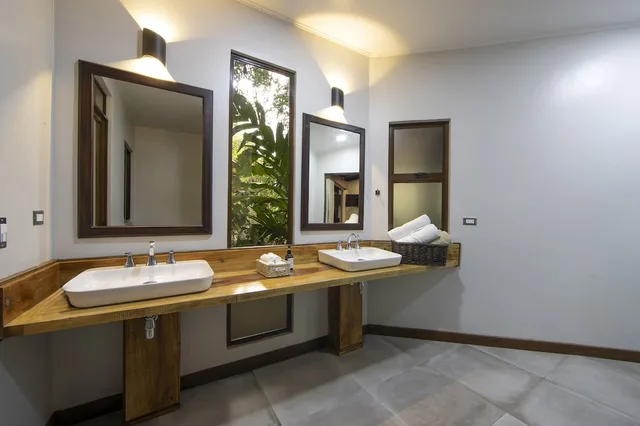 Master, Bungalow, King Bed، Chachagua Rainforest Hotel And Hacienda 7/9