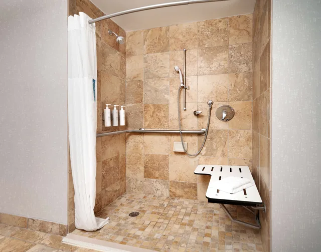 غرفة بسرير مزدوج، Hampton Inn New Smyrna Beach 4/4