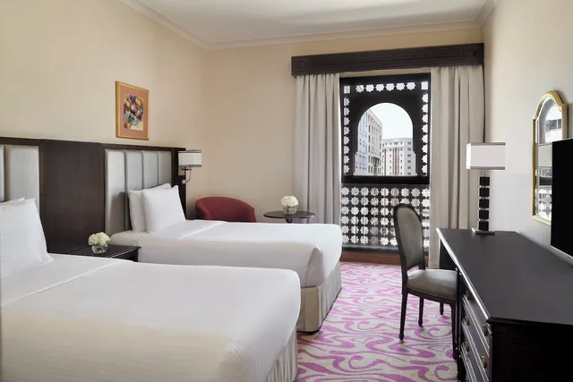 جناح بسرير فردي بغرفتي نوم، دار الإيمان إنتركونتنينتال(Intercontinental Madinah Dar Al Iman) 3/5