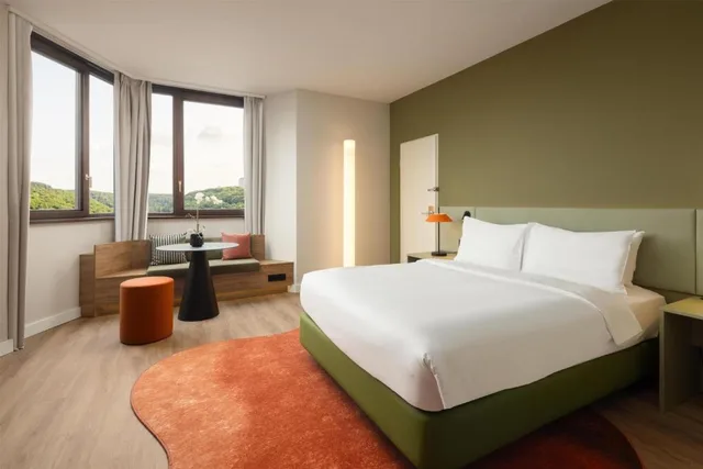 غرفة سوبيريور بسرير مزدوج، DoubleTree by Hilton Luxembourg 3/9