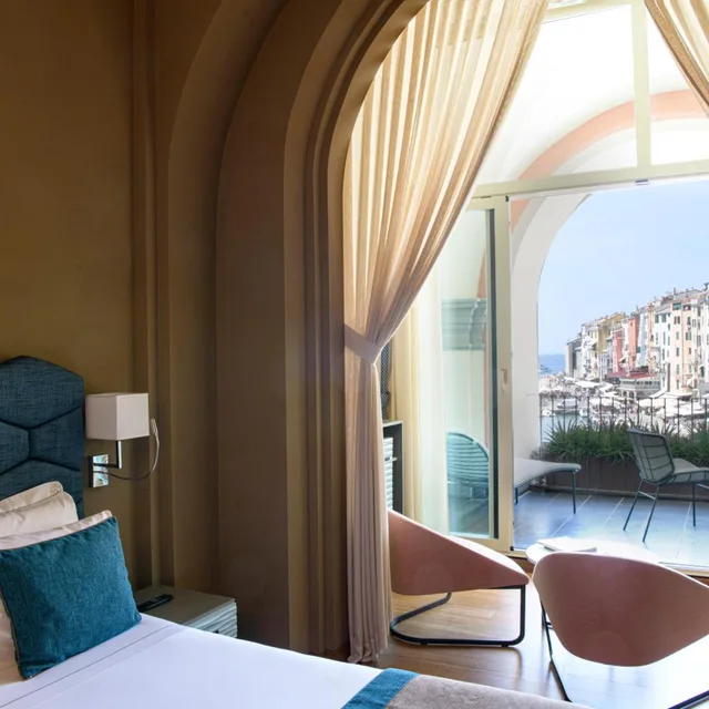 جناح جونيور بإطلالة على البحر بشرفة، Grand Hotel Portovenere 5/6