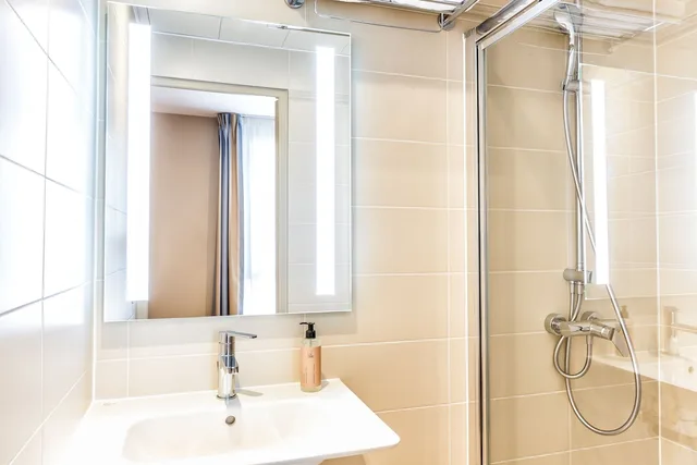 غرفة كلاسيكية بسرير مزدوج بإطلالة على المدينة، Paris d Issy Hotel Porte de Versailles 5/7