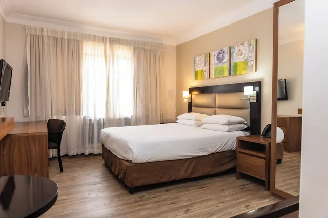 غرفة ديلوكس بسرير كوين، Splendid Inn Pinetown Ex Premier Hotel Pinetown 1/10
