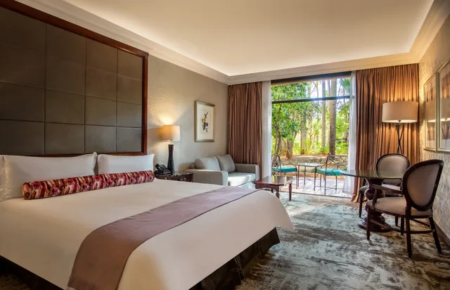 Superior Luxury Family Room, The Cascades Hotel At Sun City Resort 1/2