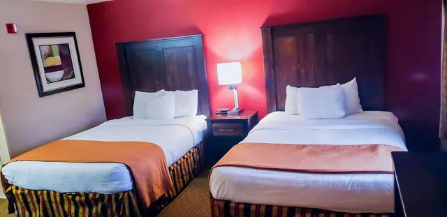غرفة عائلية رباعية بسريرين كوين وسريرين مزدوجين، Inn America - Lewiston 5/10