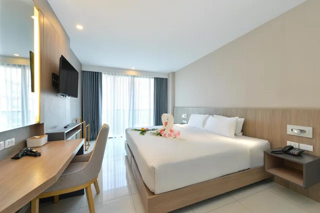 غرفة ديلوكس بسرير مزدوج بشرفة، Grace Patong Hotel 5/10