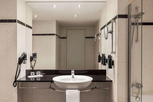 غرفة تنفيذية بسرير كينج، Vienna House by Wyndham Thuringer Hof Eisenach 10/10