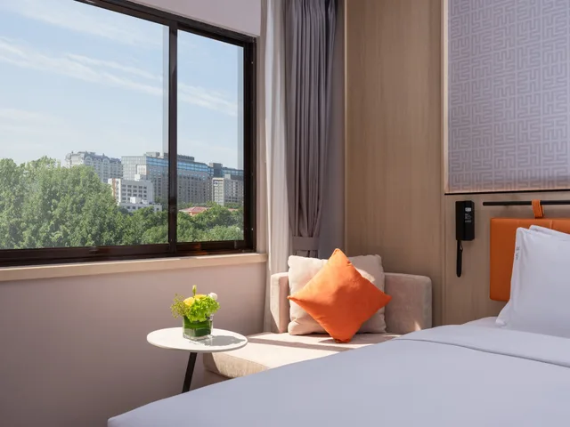 غرفة قياسية بسريرين منفصلين، Holiday Inn Express Beijing Downtown 4/8