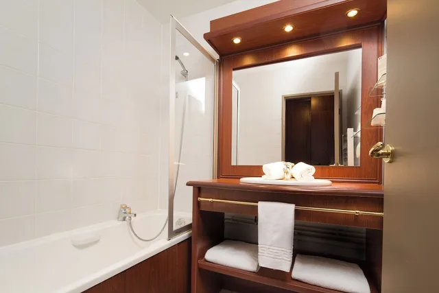 غرفة قياسية بسريرين منفصلين، Hotel Et Residence Kerjuliette 2/2