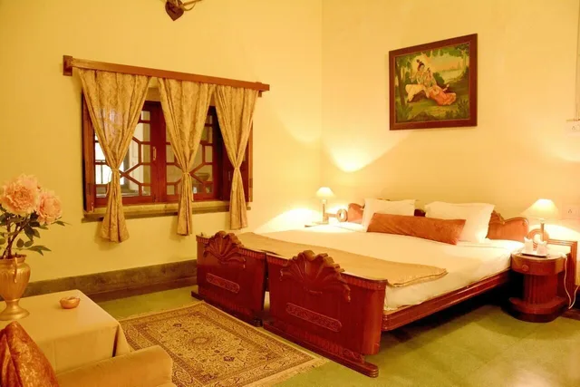 جناح بسرير مزدوج، Bhanwar Vilas Palace 1/4