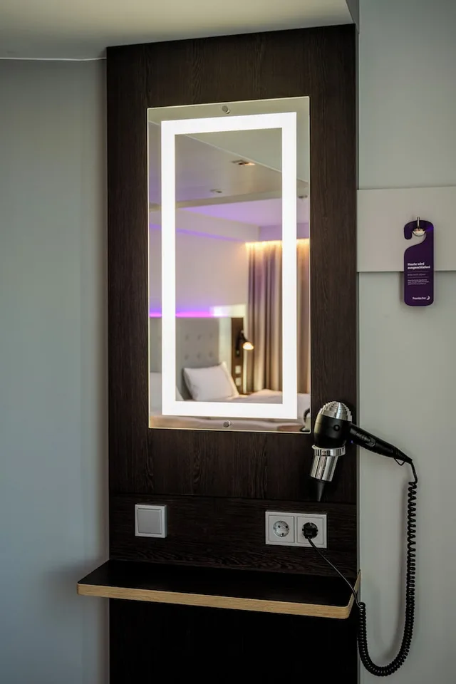 غرفة بسرير مزدوج لذوي الإعاقة، Premier Inn Koblenz City 4/4