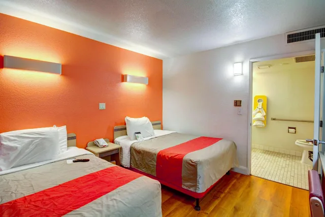 Deluxe, Quadruple, Motel6 Saint George, UT - University/Historic Downtown 8/10