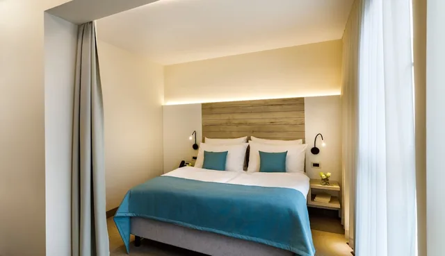 غرفة قياسية بسرير كوين، Hotel Marina Liburnia 1/3