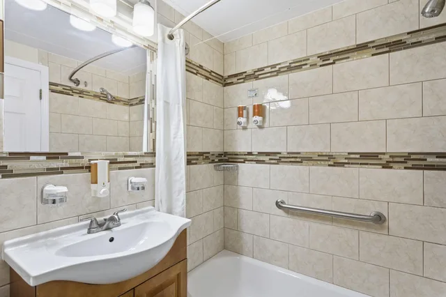 Premium, Penthouse, Multiple Beds، Bayview Plaza Waterfront Resort 1/1