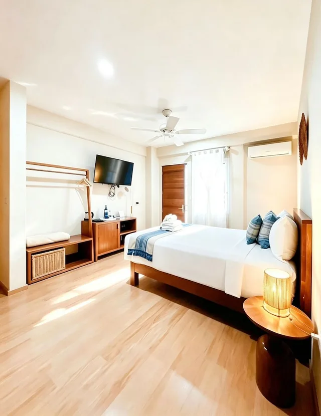 غرفة سوبيريور بسرير كوين، Noah Beach Hotel and Suites 7/10