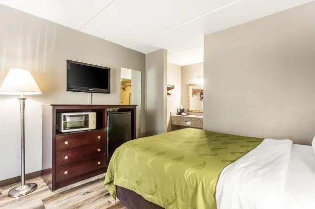 غرفة قياسية بسريرين كوين، Quality Inn And Suites Vidalia 7/8