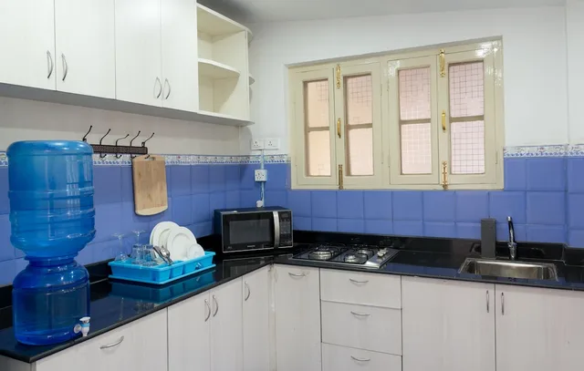 Family, Queen Bed, Kitchen, Ground Floor, Maya Manor Boutique Hotel By Kgh Group 9/10