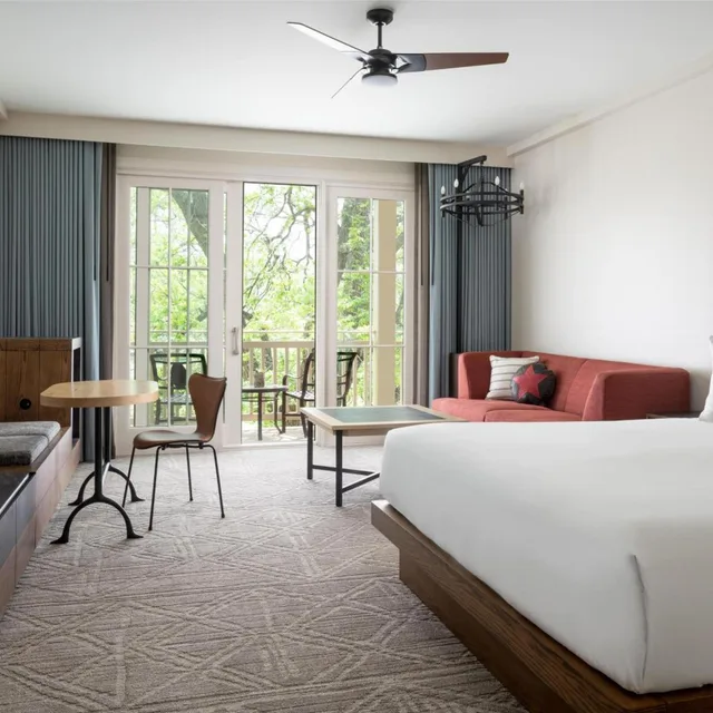 River، Hyatt Regency Lost Pines 1/2