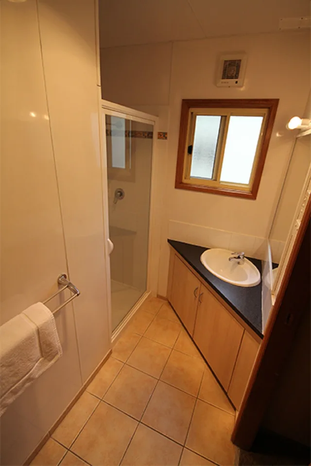 فيلا سوبيريور بسرير كوين وأسرّة بطابقين بغرفتي نوم، METUNG HOLIDAY VILLAS 6/6