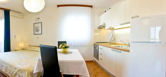 استوديو سوبيريور بسرير مزدوج بإطلالة على البحر بمطبخ، Villa Midea 1/7