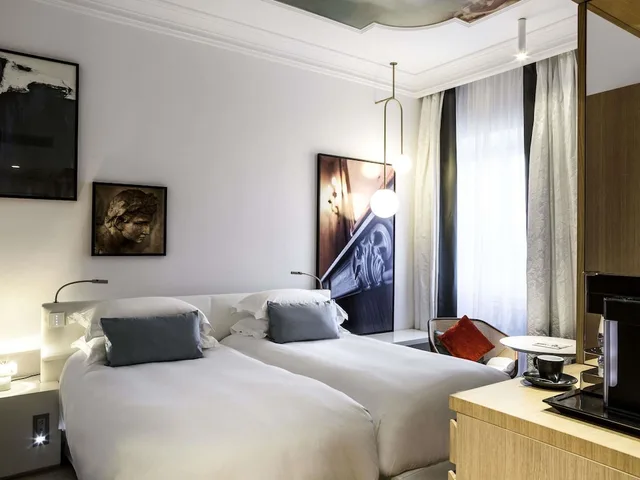 غرفة متصلة عائلية بسرير مزدوج وسريرين منفصلين، Sofitel Rome Villa Borghese Hotel 1/10