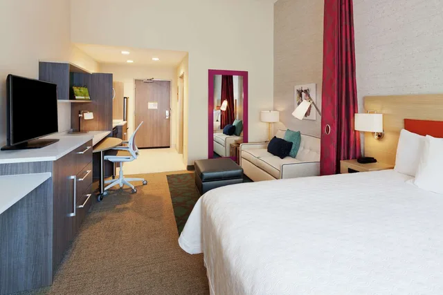 جناح استوديو بسرير كينج لذوي الإعاقة، Home2 Suites by Hilton Birmingham Colonnade 1/2