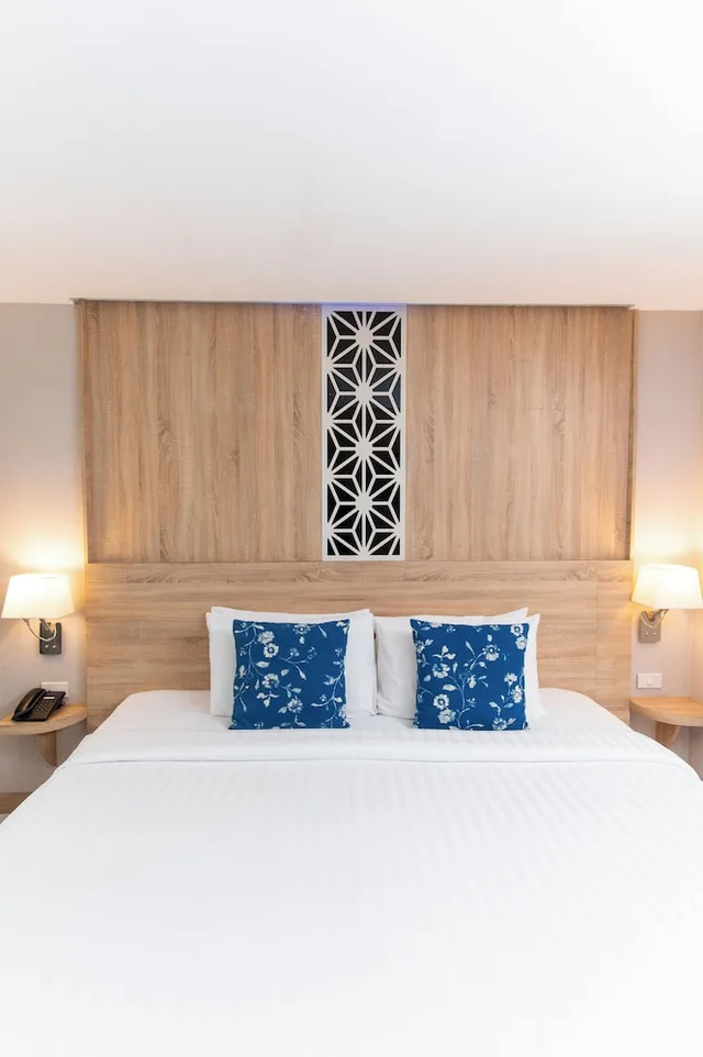 Deluxe, Double Bed, Rodina Beach Hotel 5/10