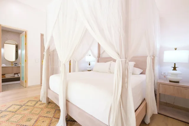 3 Bedrooms, Family, House, 1 King and 2 Queen Beds، Bodhi Tree Yoga Resort 1/1